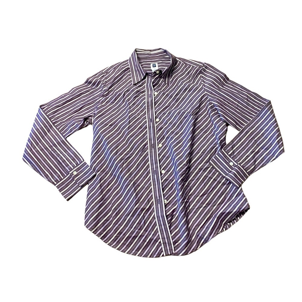 GAP | Long Sleeve Stripped Button Down Shirt Size Medium Career Professional